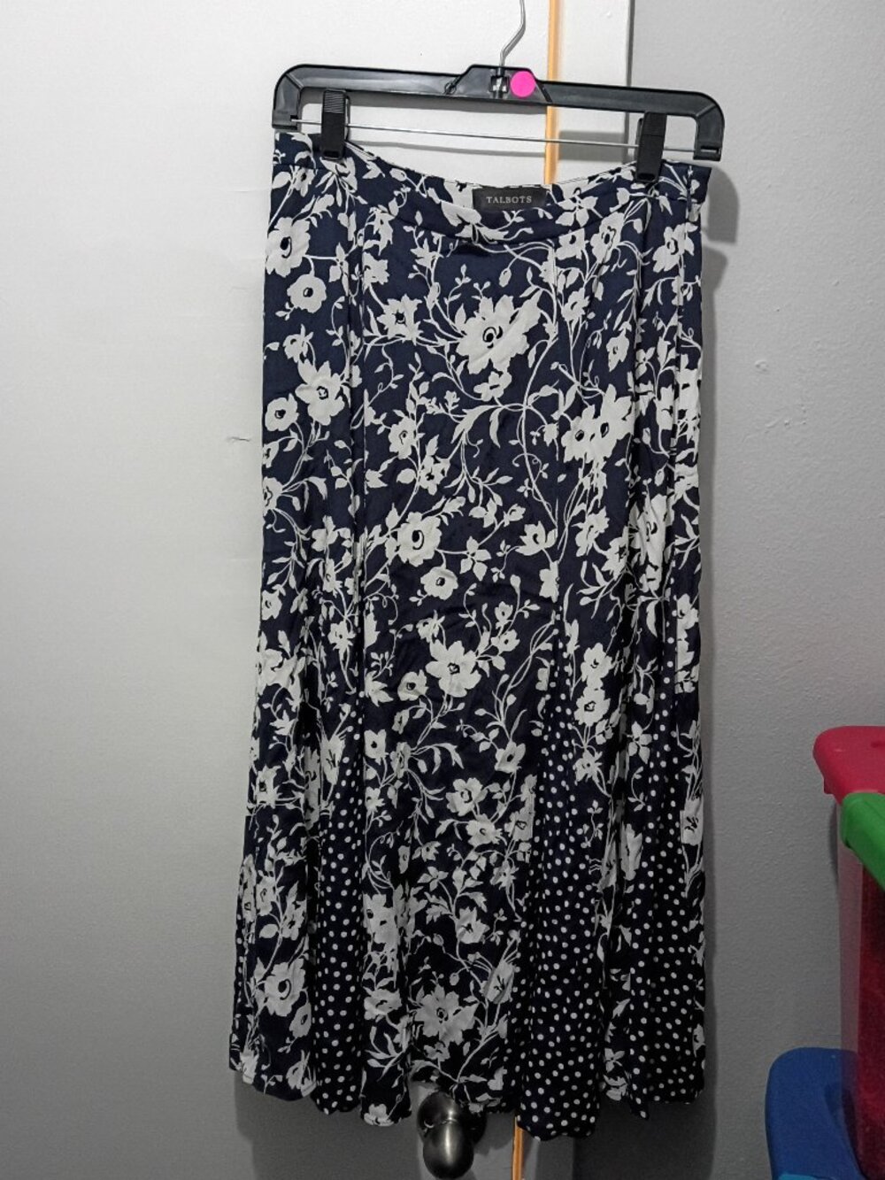 TALBOTS flowy midi skirt in navy floral & polka dot (sz4)